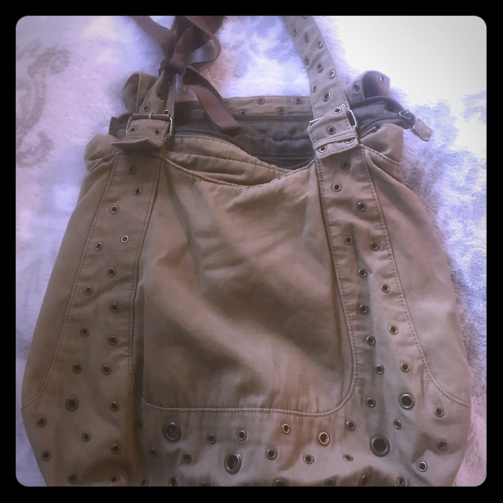 Army green canvas bag with brown bow